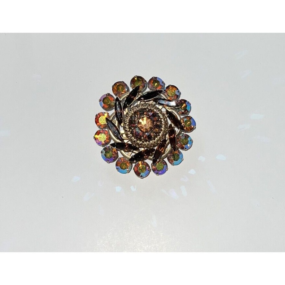 VTG UNSIGNED Round Peacock Blue Aurora Borealis Iridescent Rhinestone Brooch, 2”